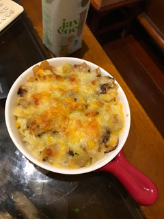 焗烤茄汁蘑菇番茄肉醬通心粉 的食譜成品照片
