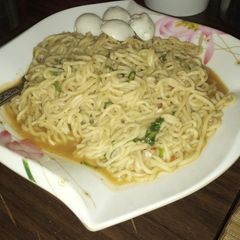 A picture of Indomie me daddawa.