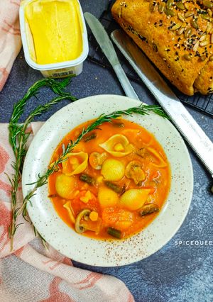 A picture of Vegetable Pasta Soup.