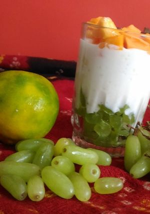 A picture of Tri color fruit cream.