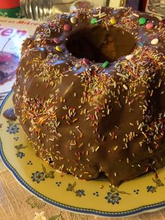 صورة لوصفة كيك البرتقال 🍊🍊مغلف بالشوكولا🍫🍫