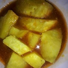 A picture of Sweet Potatoes in Beef stew.
