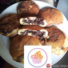 Chocolate stuffed pancake A picture of Chocolate stuffed pancake.