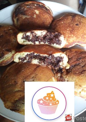 A picture of Chocolate stuffed pancake.
