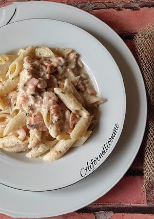 A picture of Pasta with Shrimp, Smoked Salmon, and Cream Cheese.