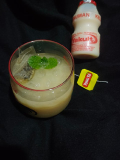 Foto resep Yakult Iced Tea