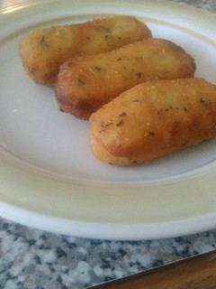 Una foto de Croquetas de merluza