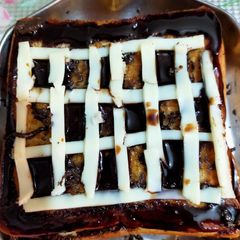 A picture of Cheese chocolate sandwich.