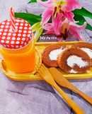 Bánh bông lan cacao cuộn kem