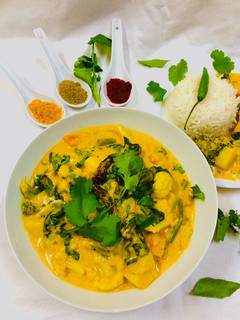A picture of Mix veg with mango purée and coconut milk.