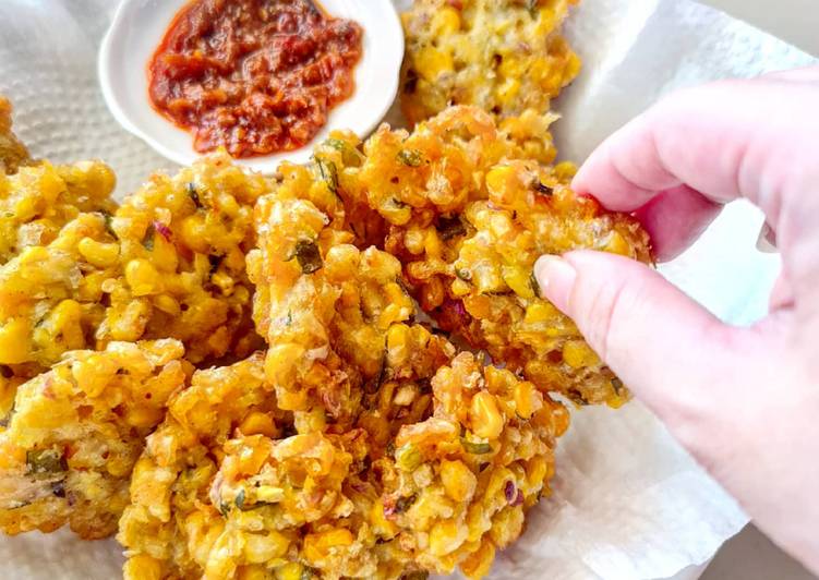 Mudah Cepat Memasak Bakwan Jagung Ala Warteg