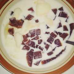 รูปของ Sop buah monokrom