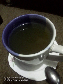 A picture of Lemon Honey Ginger Tea.