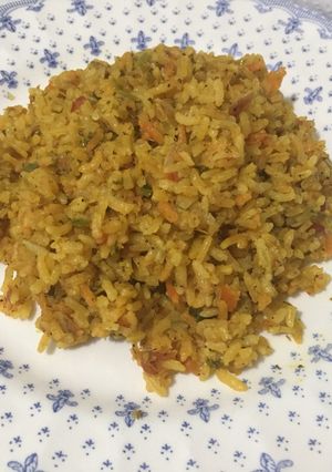 Una foto de Polo Bandari (arroz con atún)