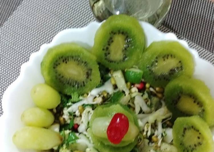 Recipe of Perfect Go Green salad
