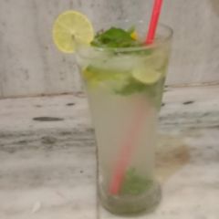 A picture of Mint lemon juice.