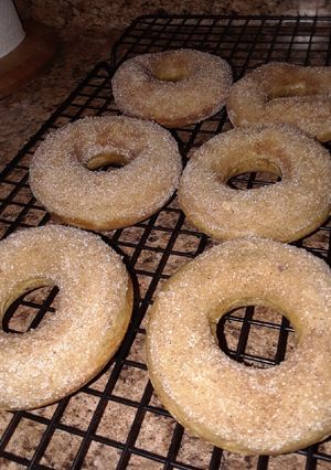 A picture of Baked Cinnamon Sugar Donuts.