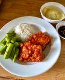 Đậu hủ nhồi thịt sốt cà