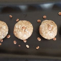 A picture of Leftover Chapati and oats Healthy Ladoo.