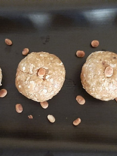 A picture of Leftover Chapati and oats Healthy Ladoo.