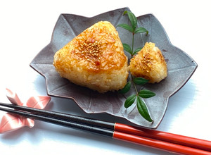 A picture of Japanese Grilled Miso Onigiri 🍙.