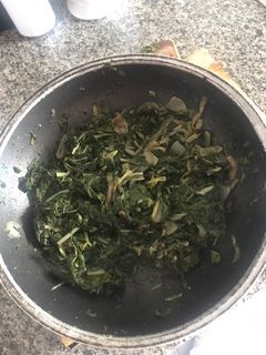 Una foto de Acelgas con orégano (saben a pizza)