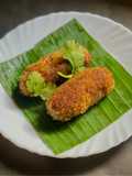 Mocha’r Chop / Banana blossom fritters
