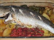 Una foto de corvina al horno