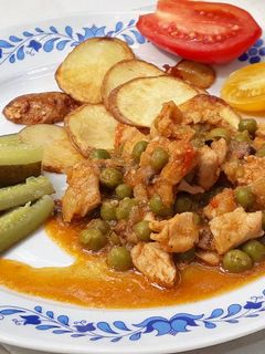 Csirkemell zöldborsós raguval recept fotója