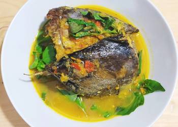 Resep Populer Ikan Tongkol Kuah Kuning Kemangi Yummy Mantul