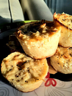 Una foto de Muffins de coliflor con queso