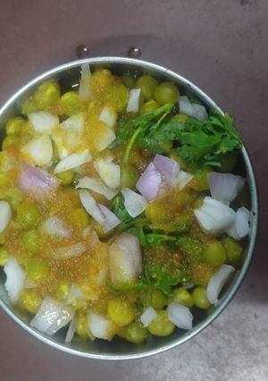 A picture of Green Peas Sundal.