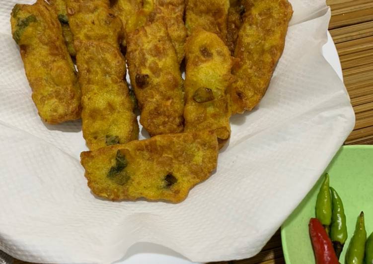 Tempe tepung goreng (mendoan kw)