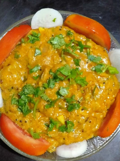 કાઠિયાવાડી વઘારેલો રોટલો (Kathiyawadi Vagharelo Rotlo Recipe In Gujarati) રેસીપી મુખ્ય ફોટો
