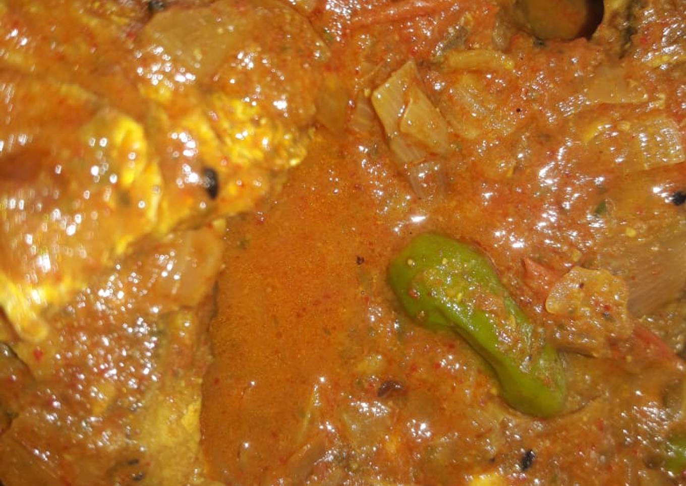 Bhetki fish curry