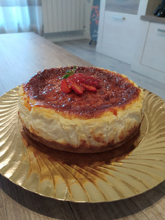 Una foto de Tarta de queso la viña con un toque especial