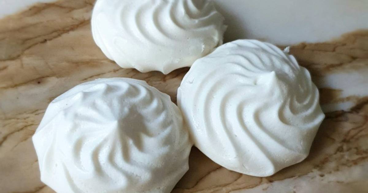 Aquafaba Meringues Recipe By Shandre Candiotes Cookpad