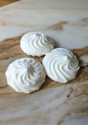 A picture of Aquafaba Meringues.