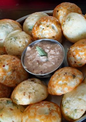 उपवासाचे वरी तांदळाचे आप्पे रेसिपी (tandlache appe recipe in marathi) रेसिपी चे मुख्य फोटो 