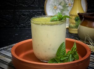 صورة لوصفة حليب بالماتشا