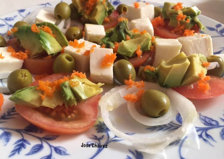 Ensalada fresca sencilla con Aguacates