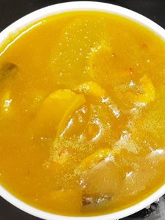 सुक्या करदी ची शाक(कैरी घालून) (Sukhya Kardi Chi Shak Recipe In Marathi) रेसिपी चे मुख्य फोटो
