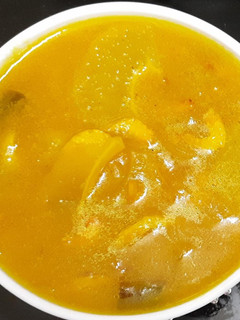 सुक्या करदी ची शाक(कैरी घालून) (Sukhya Kardi Chi Shak Recipe In Marathi) रेसिपी चे मुख्य फोटो