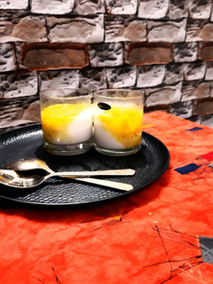 ম্যাঙ্গো পান্না কোটা (Mango panna cotta recipe in bengali) রেসিপির প্রধান ছবি