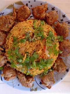 મંચુરિયન રાઈસ (Manchurian Rice Recipe In Gujarati) રેસીપી મુખ્ય ફોટો