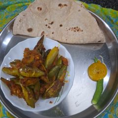 A picture of Parwal besan ki sabji (dinner).