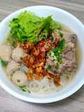 Hu Tieu with Pork Bones & Beef Meatballs