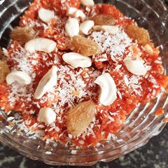 A picture of Dry fruit gajar ka halwa.