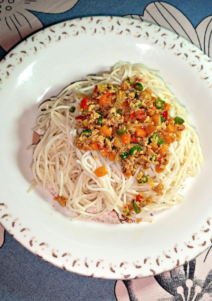 A picture of Egg sauce.