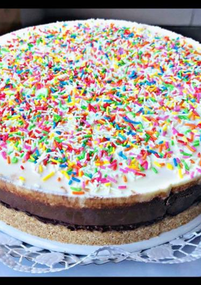 Una foto de Tarta tres chocolates